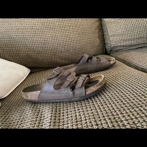 WOMEN’S THREE STRAP BIRKENSTOCKS!